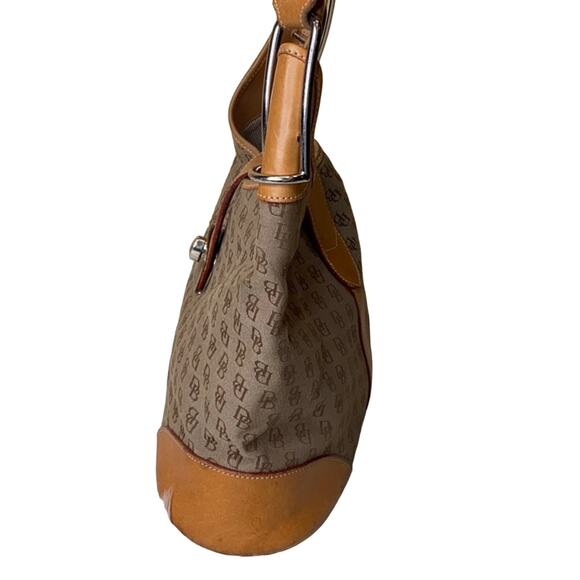 Dooney & Bourke Vintage Signature Leather Purse - Picture 15 of 16